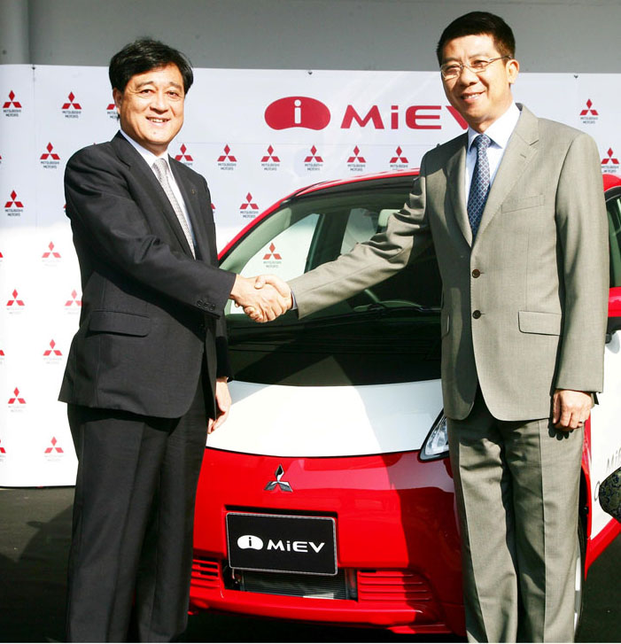 MITSUBISHI จับมือรัฐบาลไทยร่วมทดสอบรถยนต์ขับเคลื่อนด้วยพลังงานไฟฟ้า