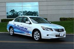 Honda Accord Plug-in Hybrid มาแน่อีก 3 ปีเจอกัน