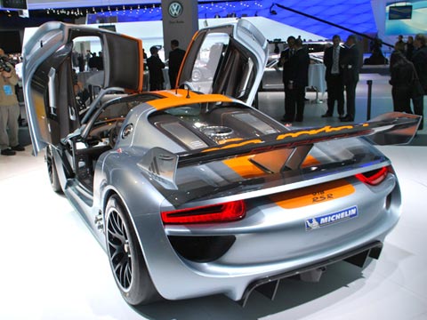 2011 Detroit Auto Show คึกคักหลังฟื้นจากพิษเศรษฐกิจ