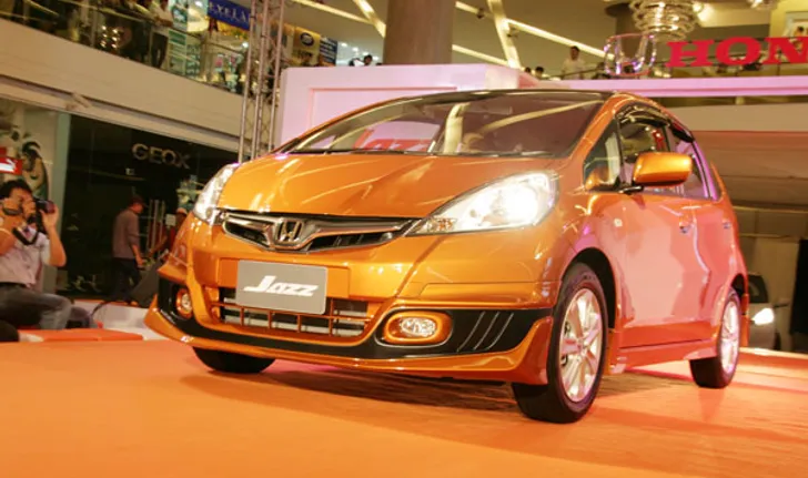 Honda เปิดตัว New! Honda Jazz ราคา เริ่ม 590,000 บาท