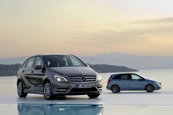 Mercedes Benz B-Class 2012 ..เผยโฉมอเนกประสงค์คันใหม่ที่พกความทันสมัยมาพร้อมเพรียง