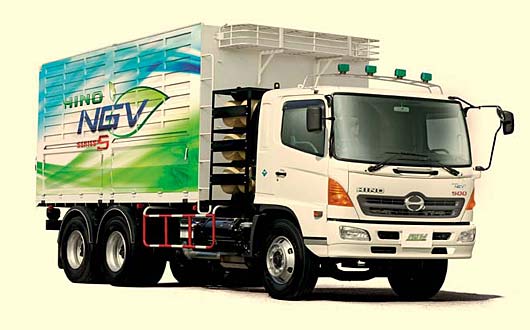 ฮีโน่ รุกตลาด NGV  เปิดตัว 10 ล้อรุ่นใหม่