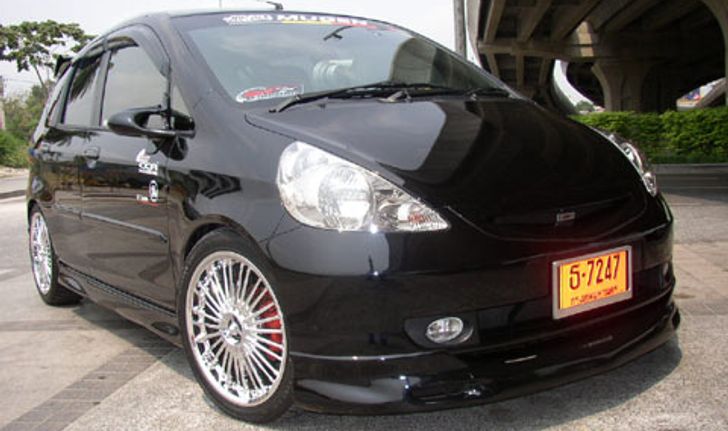 Honda Jazz Black  มาดเท่สไตล์ MUGEN