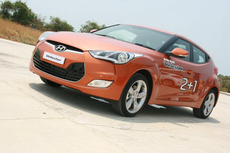 Sanook! Quick Drive : hyundai Veloster  สปอร์ตคุ้มค่าในราคาน่าจ่าย