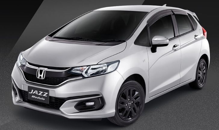 Honda Jazz 2017 ใหม่ พร้อมชุดแต่ง Modulo เริ่มต้น 1,000 บาท