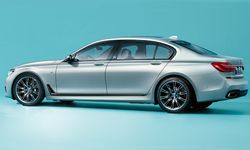 BMW 7-Series Edition 40 Jahre ใหม่ รุ่นพิเศษฉลองครบรอบ 40 ปี จำกัดเพียง 200 คัน
