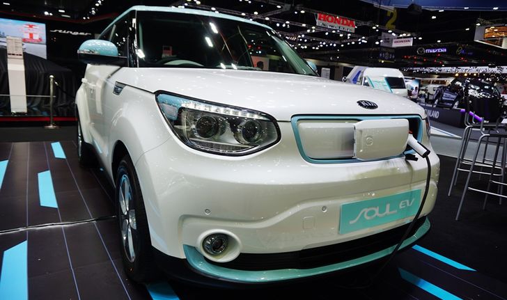 Kia Soul EV 2018 ใหม่ รถเอ็มพีวีพลังงานไฟฟ้า ราคา 2,297,000 บาท