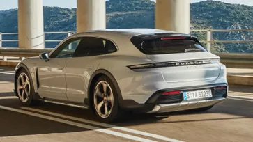 Porsche Taycan Cross Turismo 2021 ใหม่ ขุมพลังไฟฟ้าล้วนราคาเริ่ม 6,690,000 บาทในไทย