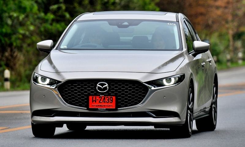 รีวิว Mazda3 2.0 SP รุ่นปี 2022 ใหม่ เพิ่มออปชันหรูขึ้นในราคาเท่าเดิม