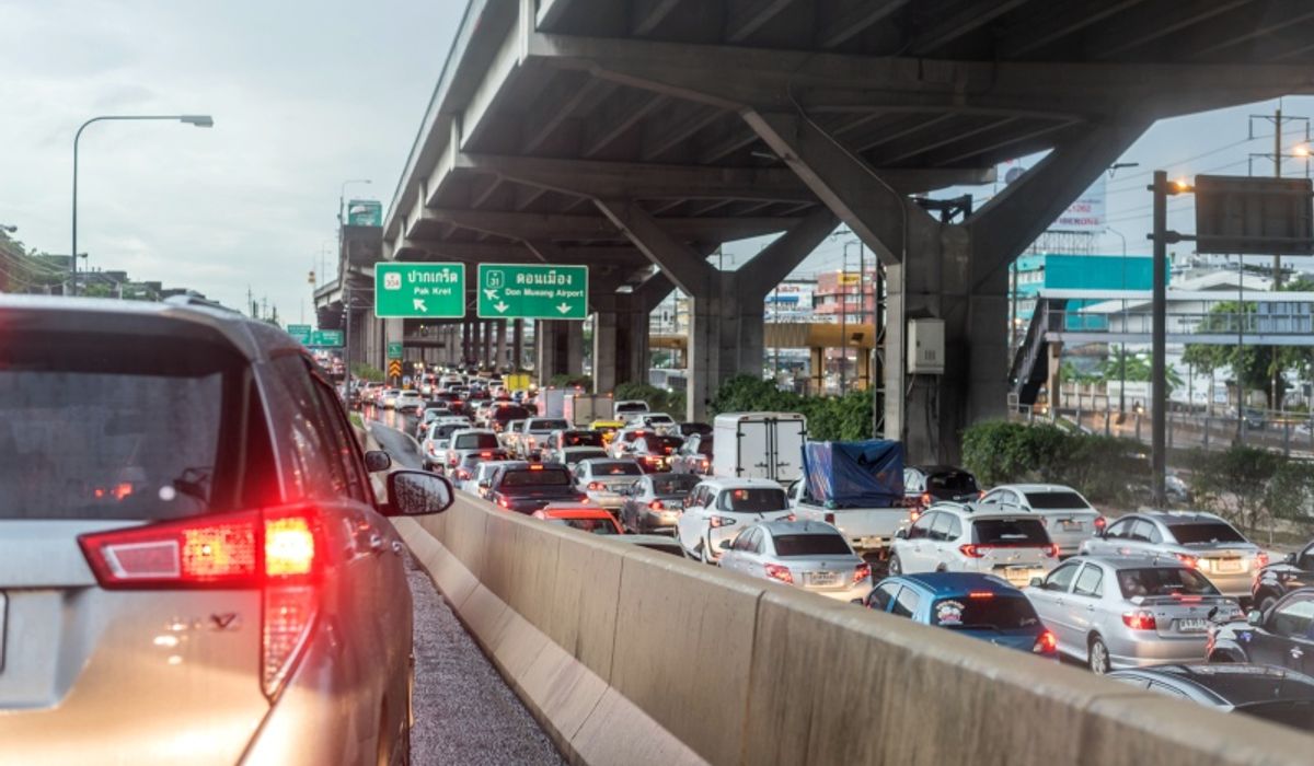 รถติดหนักมาก แต่ทำไมคนกรุงยังเลือกใช้รถยนต์ส่วนตัว