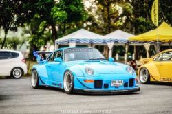 เซ็นทรัล เอ็มบาสซี รวมสุดยอดรถ Porsche จากสำนักแต่ง RWB (RAUH Welt Begriff)