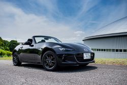 'Mazda MX-5' ได้รับรางวัลรถยอดเยี่ยมแห่งปีประเทศญี่ปุ่น