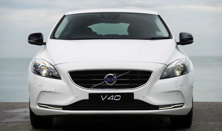 Volvo V40 T5 R-Limited จำนวนจำกัด 28 คัน เคาะ 1.999 ล้านบาท