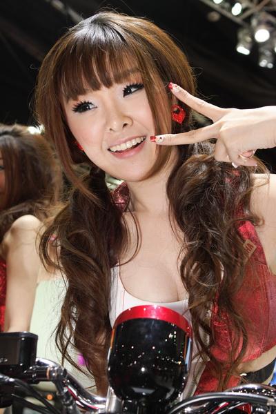 พริตตี้  Yamaha มอเตอร์โชว์ 2011