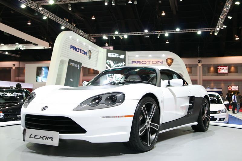 ค่ายรถยนต์  proton มอเตอร์โชว์ 2011