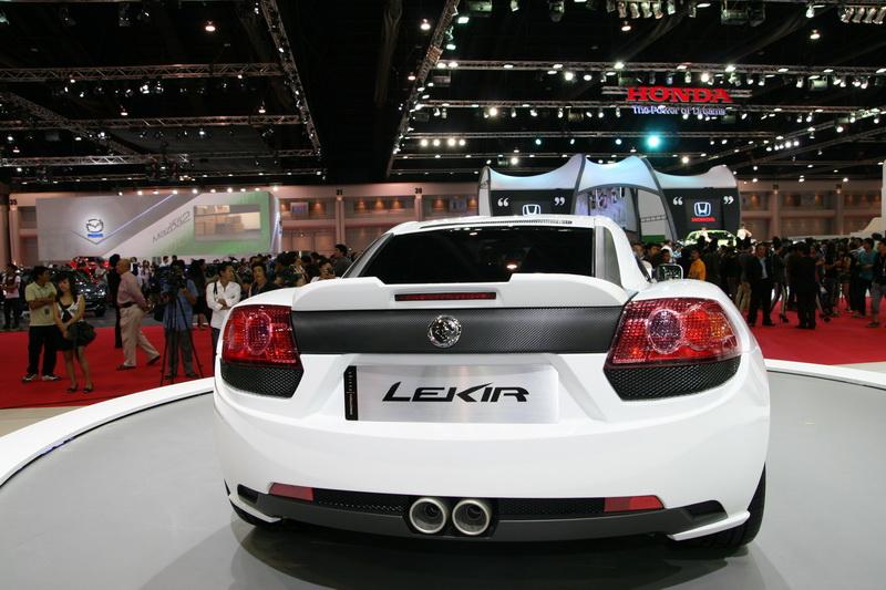 ค่ายรถยนต์  proton มอเตอร์โชว์ 2011