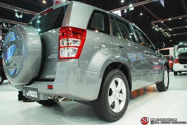 มอเตอร์โชว์ 2011 SUZUKI