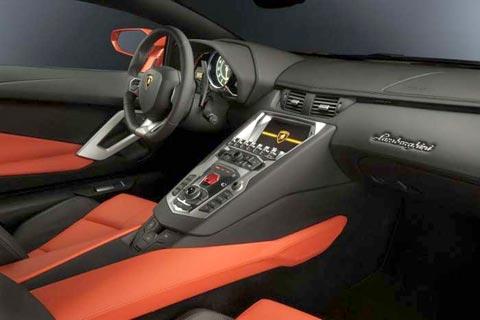 Lamborghini Aventador LP700-4