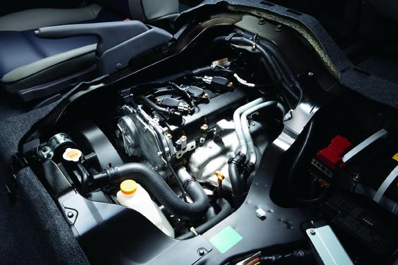 2011 Nissan urvan เบนซิน