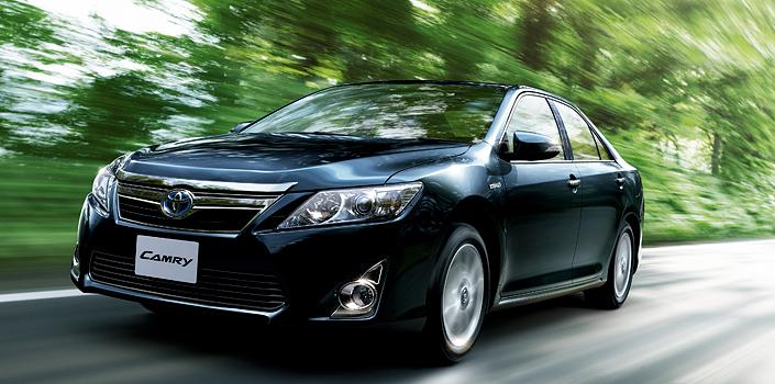 Toyota Camry Hybrid  2012