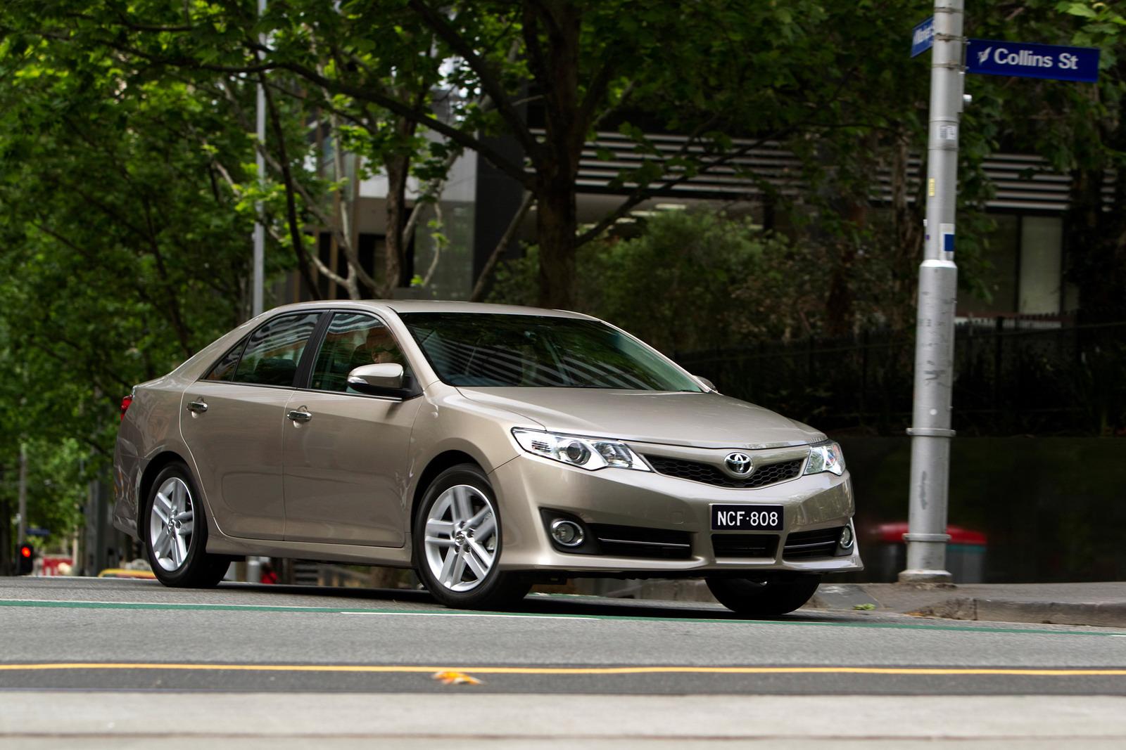 Toyota Camry 2012