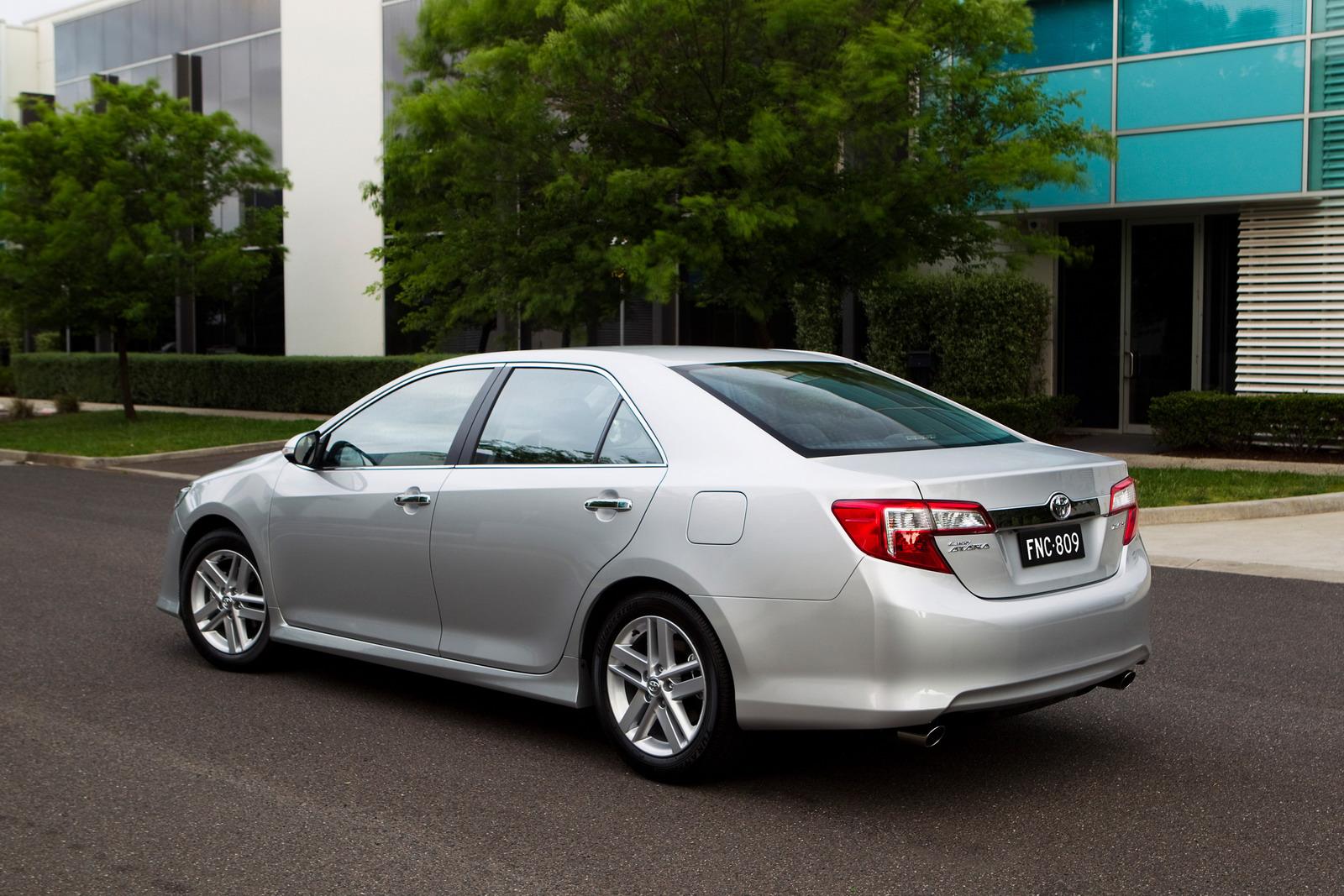 Toyota Camry 2012