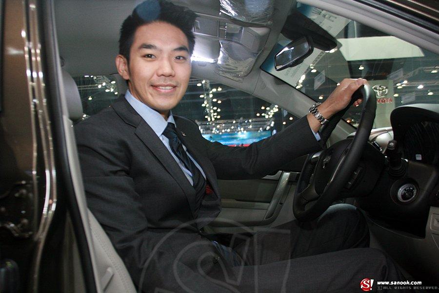 Sanook inside Chevrolet 