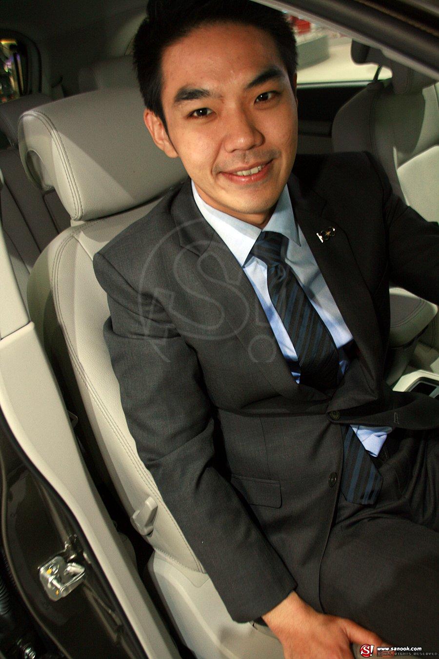 Sanook inside Chevrolet 