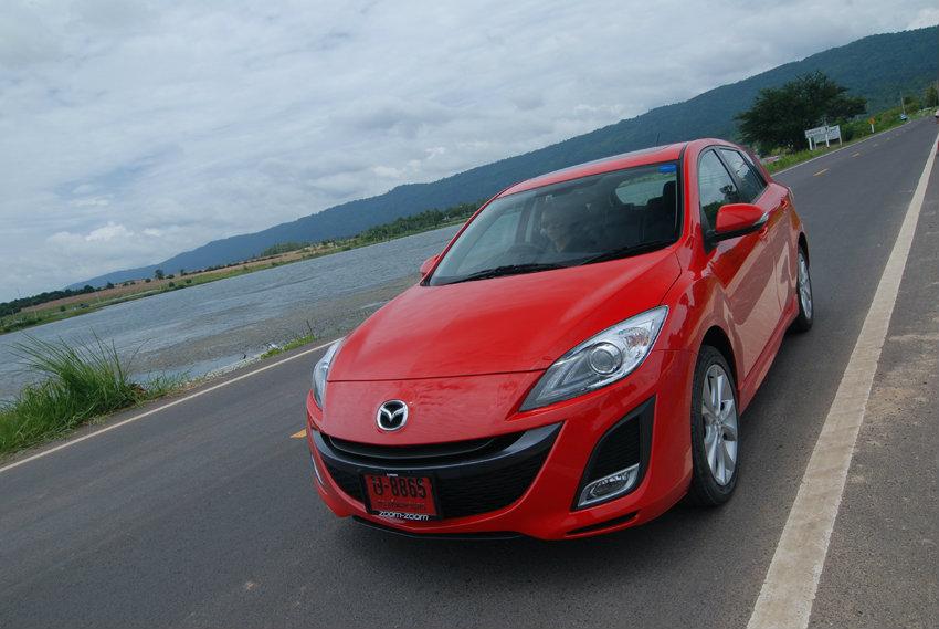 New! Mazda 3 2.0 