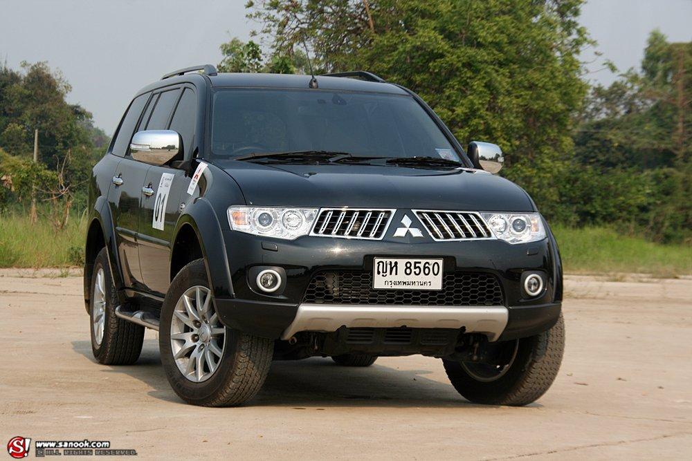 Mitsubishi Pajero Sport  GT 2WD