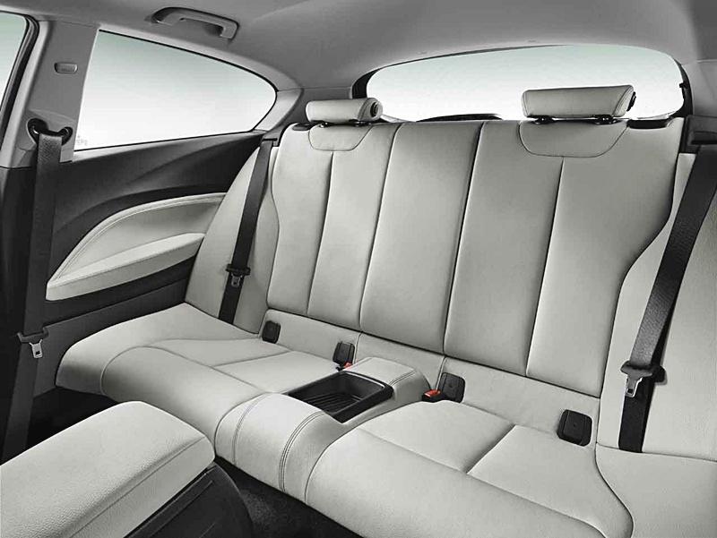 BMW Series 1  3 ประตู