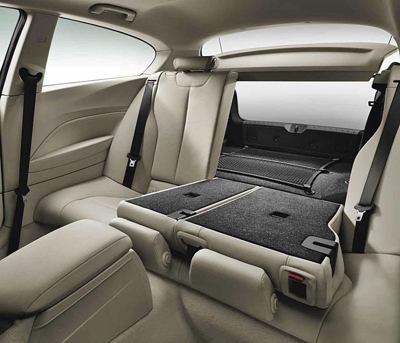 BMW Series 1  3 ประตู