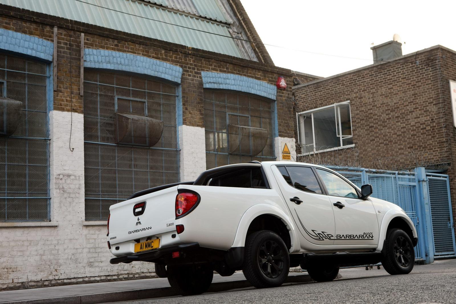 Mitsubishi L 200 Barbarian Black   