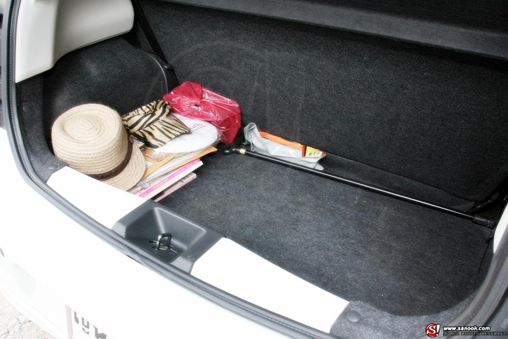 เปิดรถดารา-สายป่าน