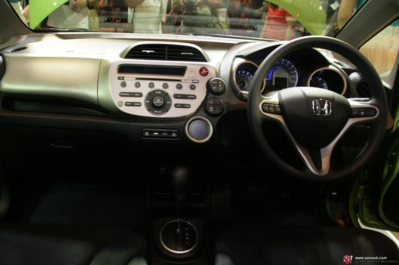 Honda Jazz Hybrid