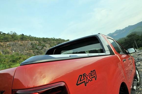 รถกระบะ  Ford Ranger 