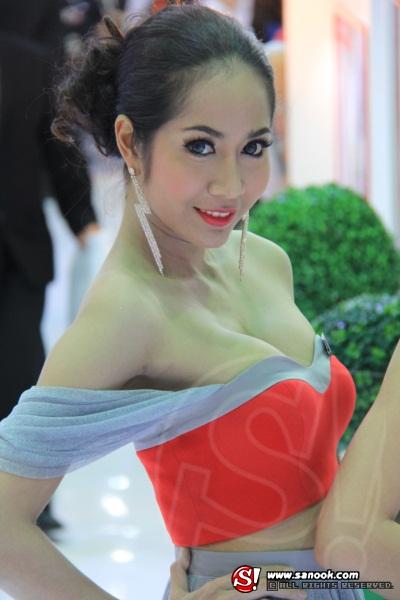 พริตตี้ DFSK Motor Expo 2012