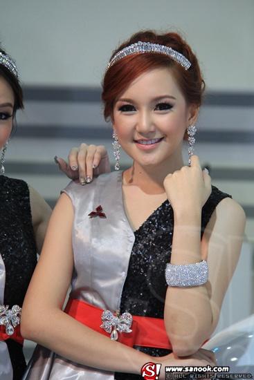 พริตตี้ MITSUBISHI Motor Expo 2012