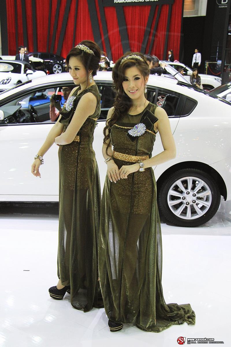 พริตตี้ Proton 