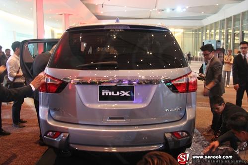 Isuzu MU-X 2014