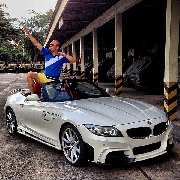 ดีเจภูมิ Lamborghini Gallardo