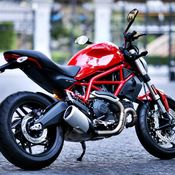 Ducati Monster 797