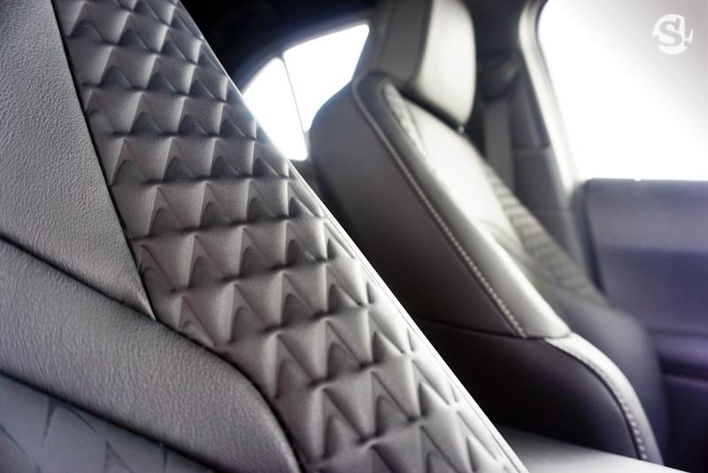 Lexus UX250h Grand Luxury 2019