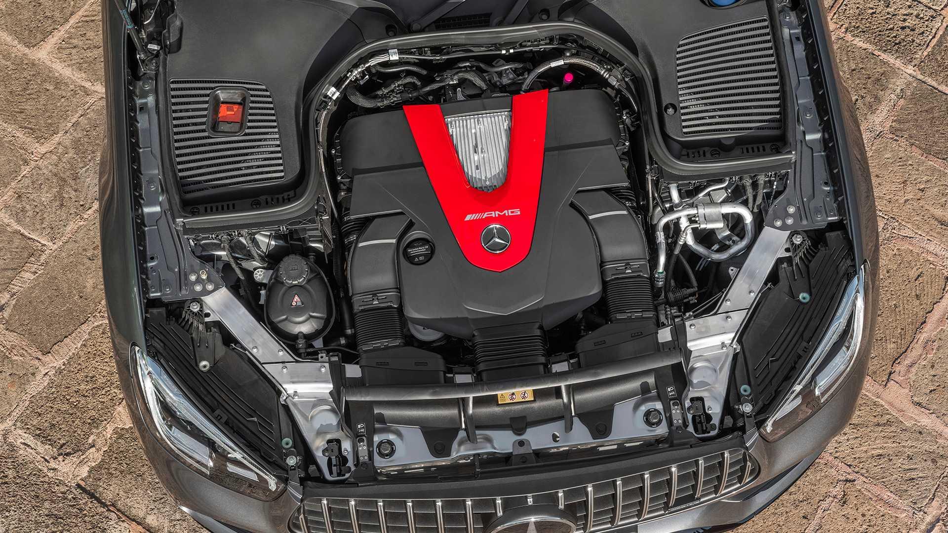 แพ็คคู่! Mercedes-AMG GLC 43 4Matic 2020 กลับมาพร้อมความแรงและเท่กว่าเดิม