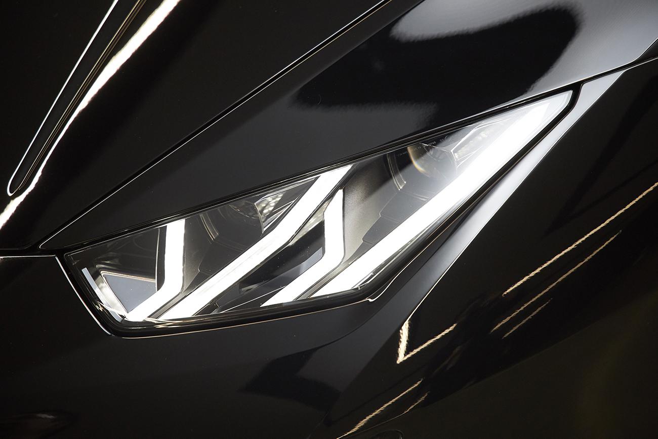 รู้จัก Lamborghini Huracán EVO คันแรกในไทยที่ น็อต วิศรุต ไปรับมอบถึงโรงงานที่อิตาลี