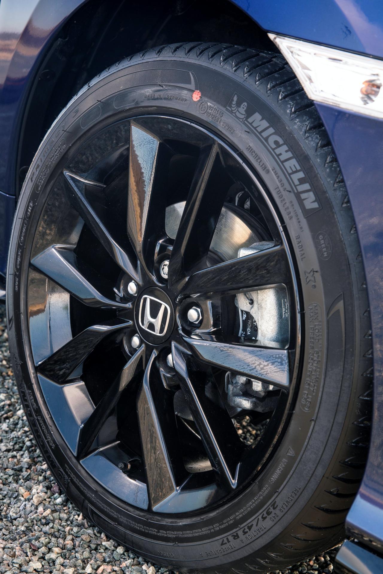 Honda Civic Sport Line 2020 กลิ่นอายสปอร์ตสุดตัว เริ่ม 1.01 ล้านบาทที่อังกฤษ