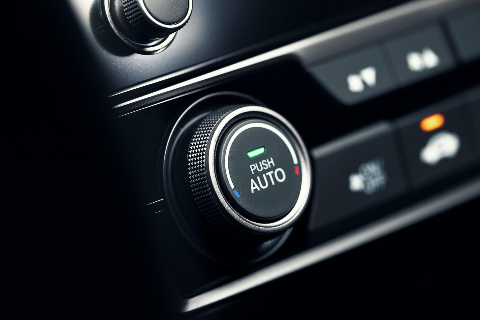 Honda Civic Sport Line 2020 กลิ่นอายสปอร์ตสุดตัว เริ่ม 1.01 ล้านบาทที่อังกฤษ