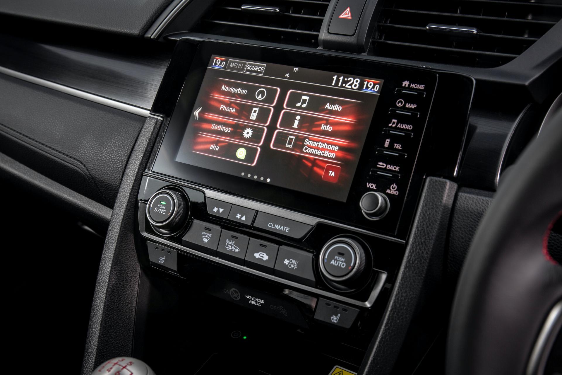 Honda Civic Sport Line 2020 กลิ่นอายสปอร์ตสุดตัว เริ่ม 1.01 ล้านบาทที่อังกฤษ