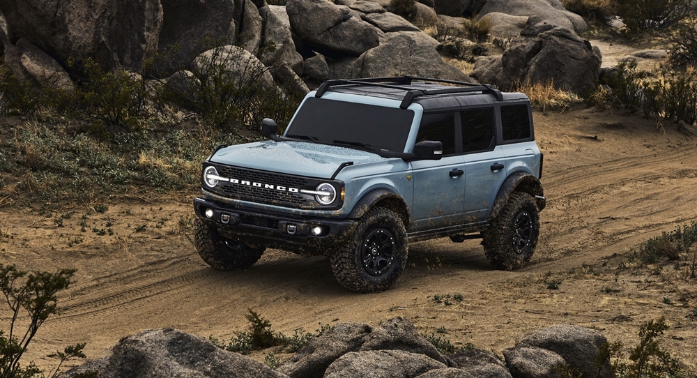กลับมาลุยอีกครั้ง! เผยโฉม Ford Bronco 2021 อเนกประสงค์เน้นใช้งานไม่แฟชั่น