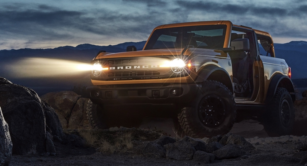 กลับมาลุยอีกครั้ง! เผยโฉม Ford Bronco 2021 อเนกประสงค์เน้นใช้งานไม่แฟชั่น